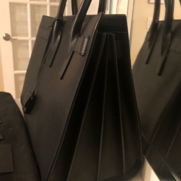 Saint Laurent Sac De Jour Leather Tote - Picture 7 of 8